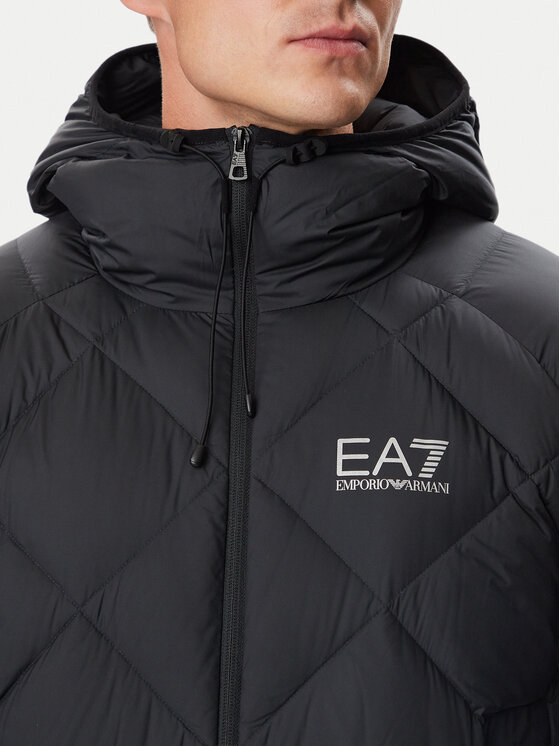 EA7 Emporio Armani EA7 Emporio Armani Daunenjacke 7M002396 AF15923 UC001 Schwarz Regular Fit