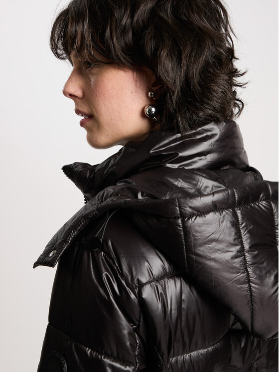 Cross Jeans Kurtka zimowa 81272-020 Czarny Regular Fit | Modivo.pl