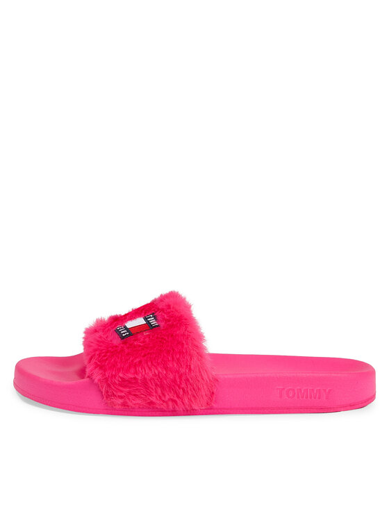 Puma furry store slides jeans