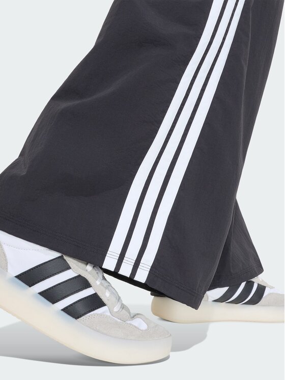 adidas adidas Spodnie dresowe 165620 Czarny
