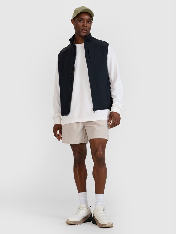 4F 4F Bezrękawnik 4FWSS25TVJAM194-20S Czarny Regular Fit