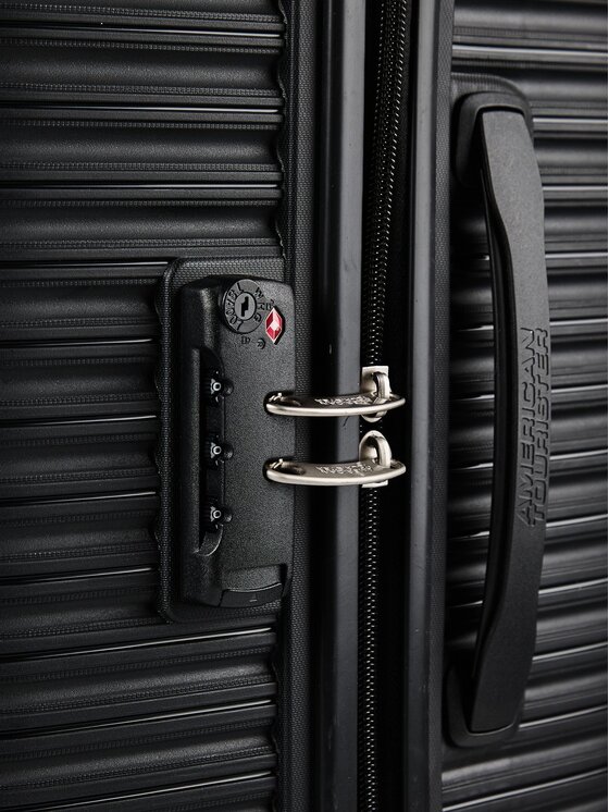 American Tourister American Tourister Walizka średnia 333083 Czarny