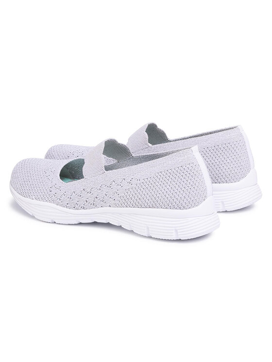49622 skechers on sale