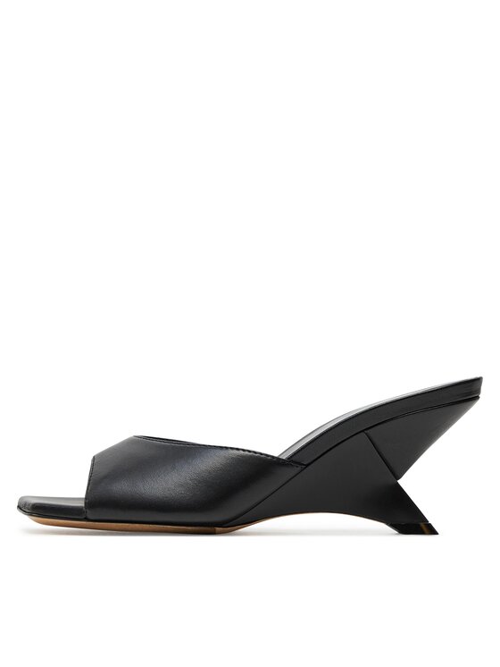 Vic Matié Vic Matié Шльопанці 1E1602D_E14C060101 Чорний