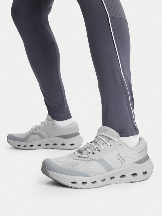 On On Laufschuhe Cloudrunner 3 3MG10071536 Grau