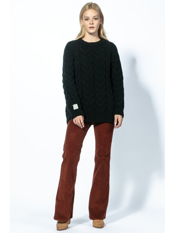 Fobya Fobya Sweter Ciepły sweter z dekoltem splot warkocze F1747 Czarny Classic Fit