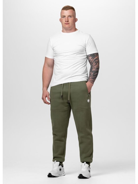 PITBULL PITBULL Spodnie dresowe SMALL LOGO HD Zielony Regular Fit