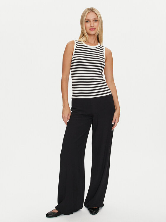 Gap Gap Тишърт 540735-03 Черен Regular Fit