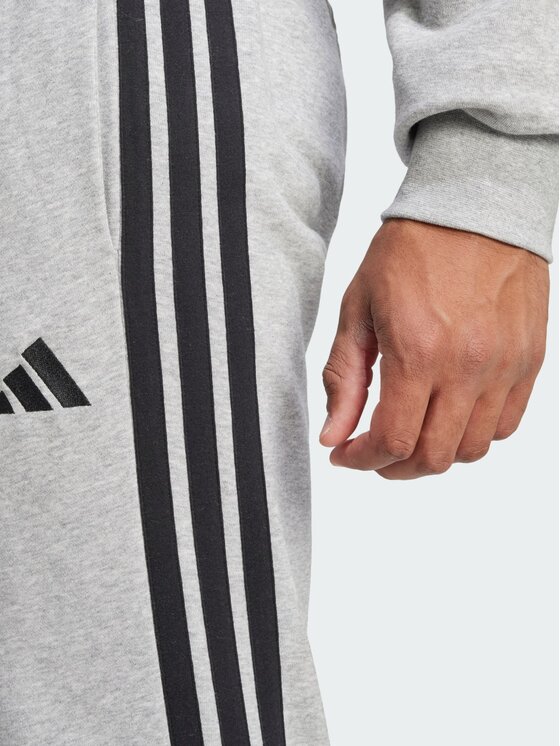 adidas adidas Spodnie materiałowe 140773 Szary Regular Fit