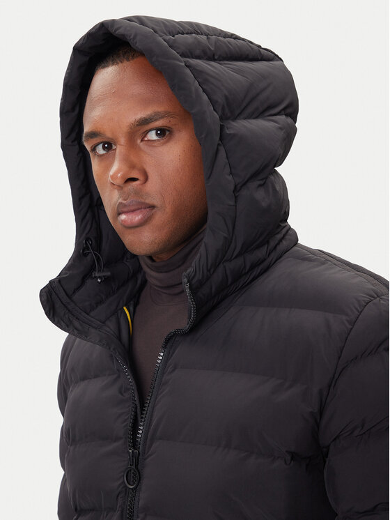 Geox Geox Zimné bundy Spherica M5629C T3284 F9000 Čierna Regular Fit
