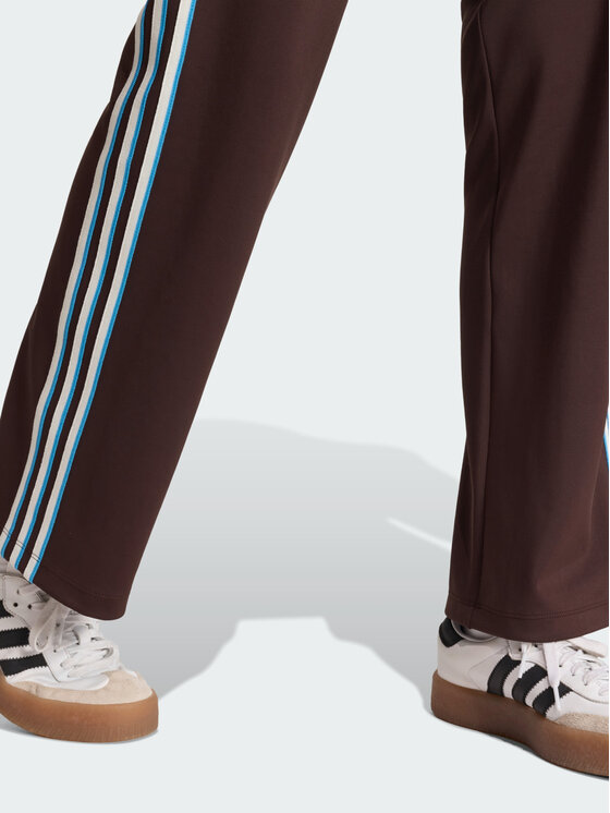 adidas adidas Spodnie materiałowe 162134 Brązowy Slim Fit