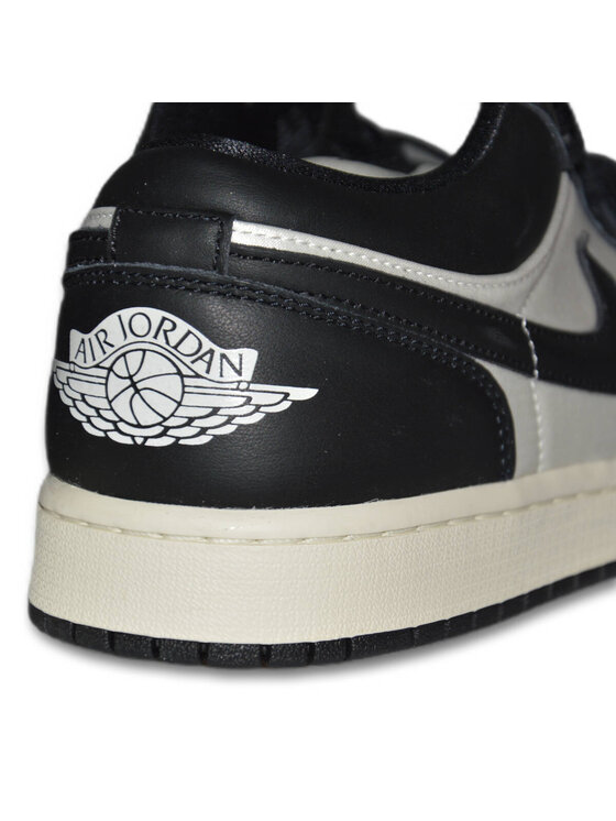 Nike Nike Sneakersy FB9893-101 Czarny