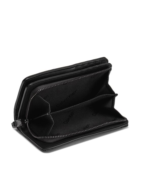 Calvin Klein Calvin Klein Große Damen Geldbörse Re-Lock Quilt Bifold Wallet K60K611374 Schwarz