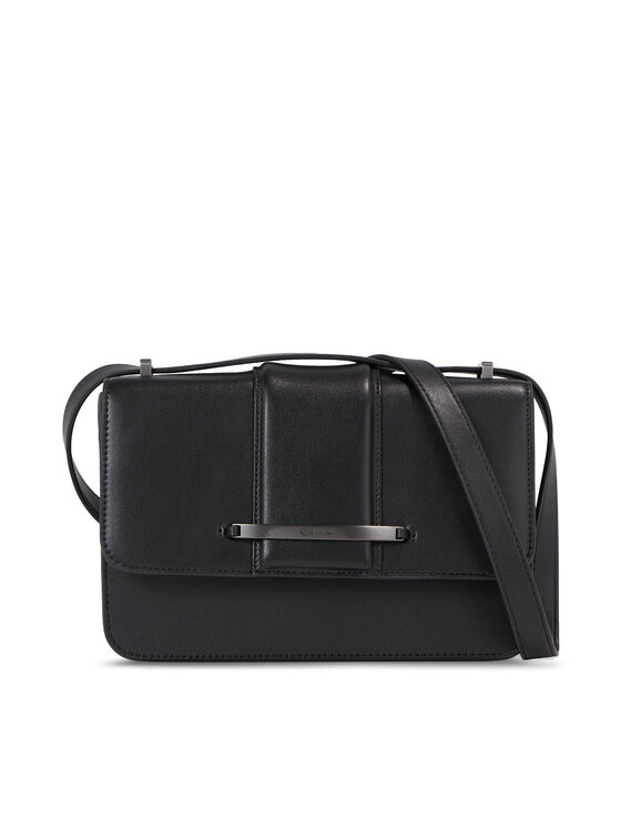 Geantă Calvin Klein Bar Hardware Shoulder Bag K60K611045 Negru