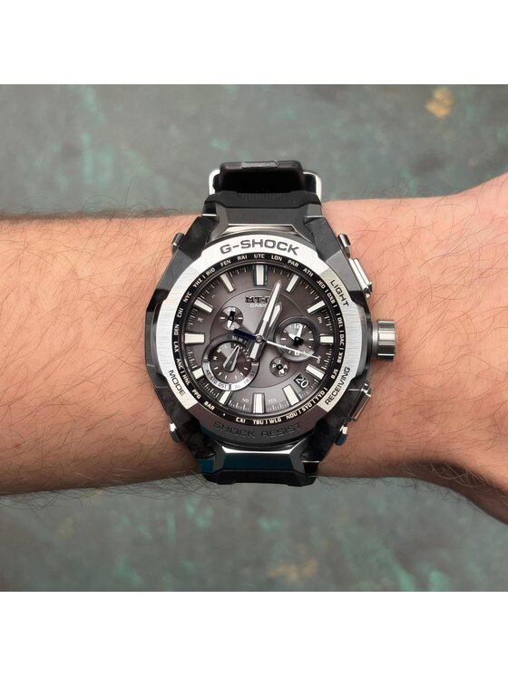 Casio Casio Hodinky MTG-B4000-1AER Černá