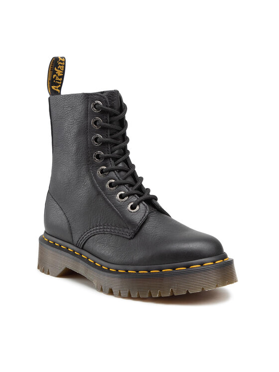 Pascal black shop doc martens