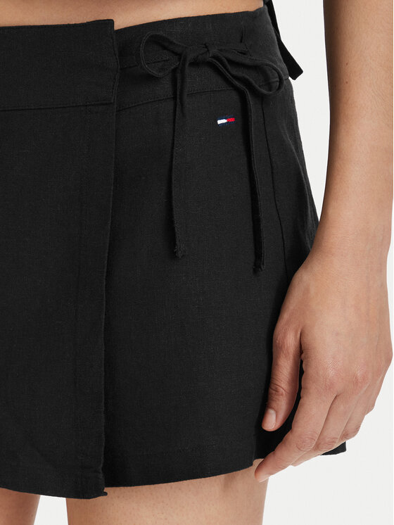 Tommy Jeans Tommy Jeans Skorts DW0DW22267 Schwarz Regular Fit