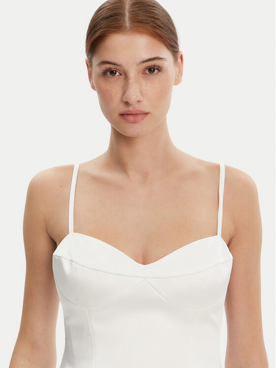 Bardot Bardot Koktejlové šaty 59817DB Biela Slim Fit