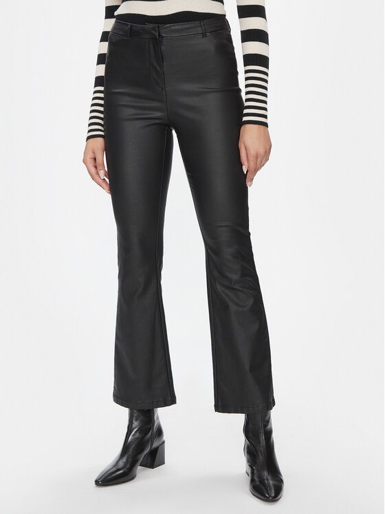 Vero Moda Vero Moda Kalhoty z imitace kůže 10300232 Černá Flared Fit