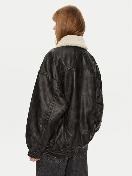 Gestuz Gestuz Nahkjope Almana 10909667 Must Oversize