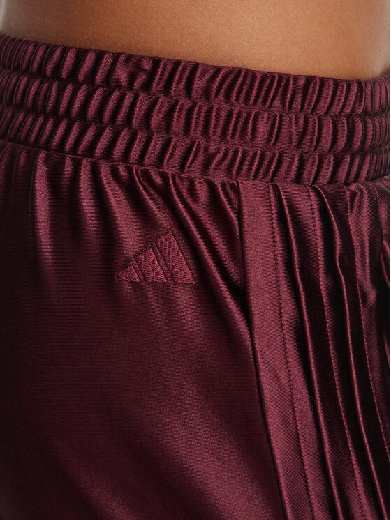 adidas adidas Pantaloni da tuta Seasonal Essentials KV6852 Bordeaux Regular Fit