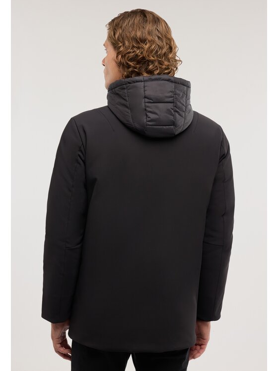 Trussardi Trussardi Płaszcz zimowy 8011M000037N033 Czarny Regular Fit