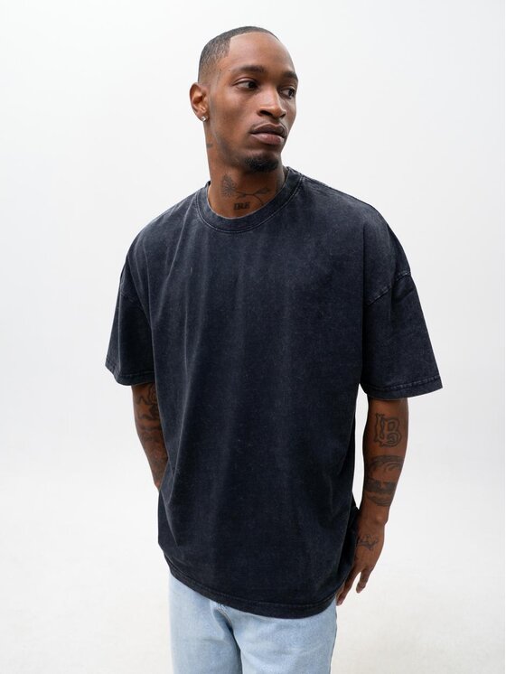 Urban City Urban City T-Shirt acid wash Szeroka luźna efekt sprania sprana 130174 Czarny Oversize