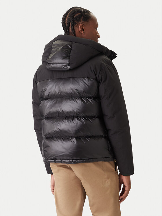Blauer Blauer Vatovaná bunda Giubbini 25WBLUC03143 Čierna Regular Fit