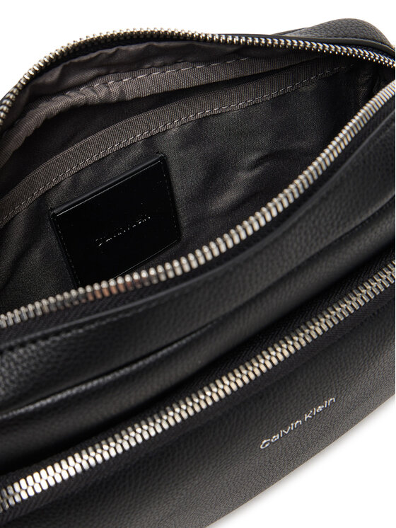 Calvin Klein Calvin Klein Мъжка чантичка Raised Camera Bag LV04D3159G Черен