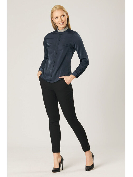 QUIOSQUE QUIOSQUE Blúzka NECKLACE SHIRT Tmavomodrá Regular Fit