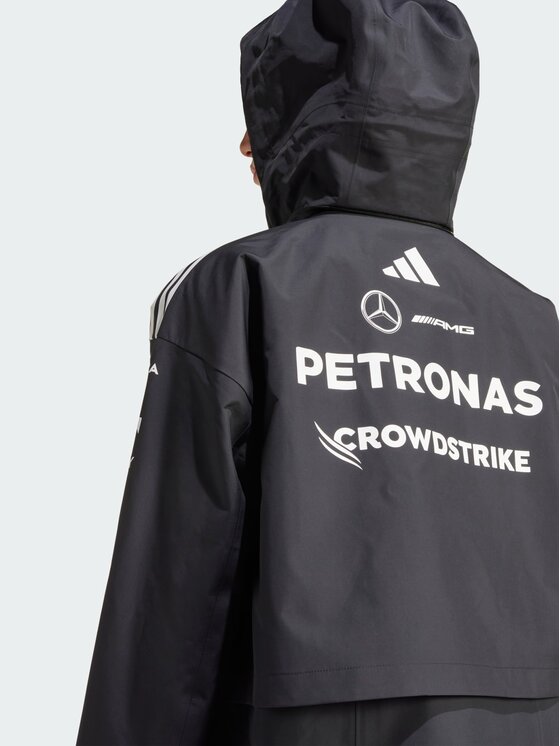 adidas adidas Kurtka anorak MERCEDES - AMG PETRONAS FORMULA ONE TEAM MYSHELTER Czarny Regular Fit