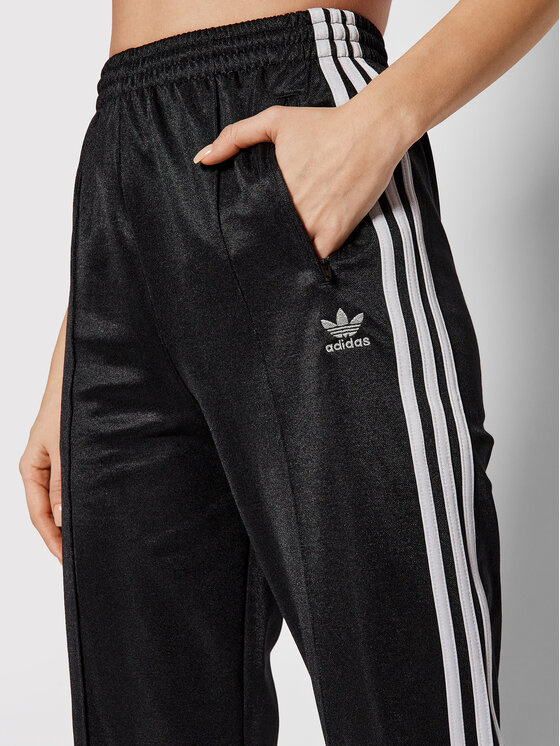 adidas Jogginghose adicolor Classics HF7528 Schwarz Relaxed Fit | Modivo.de