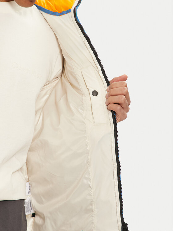 Napapijri Napapijri Giubbotto invernale A-Arbogne NP0A4IBG Beige Regular Fit