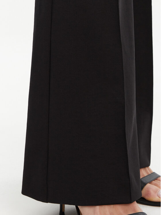 Fracomina Fracomina Pantaloni din material FR25SVA006W51501 Negru Flare Fit