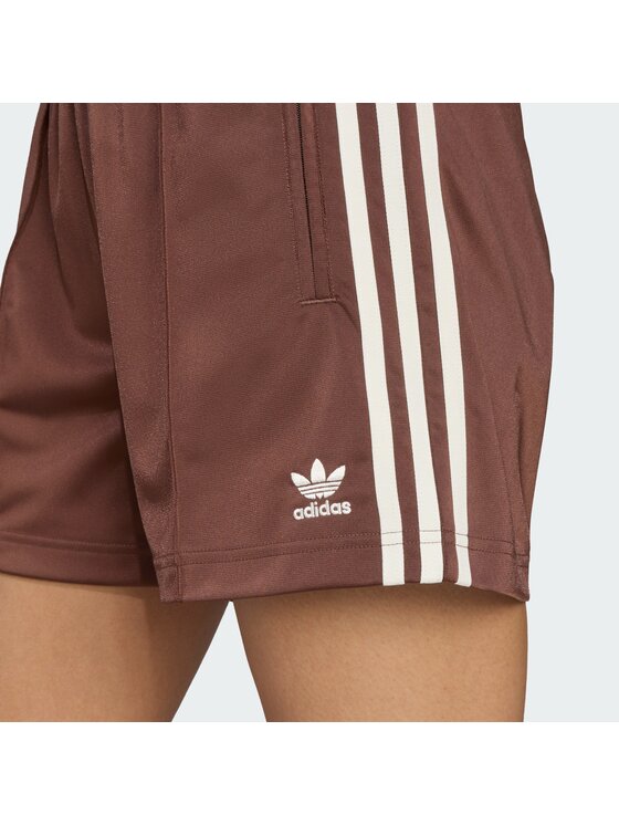adidas adidas Szorty materiałowe 126559 Brązowy Loose Fit