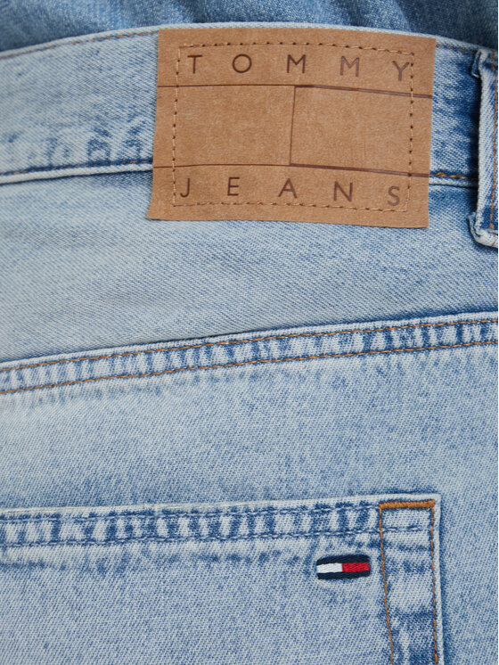Tommy Jeans Tommy Jeans Džínové šortky Theo DM0DM23007 Světle modrá Loose Fit