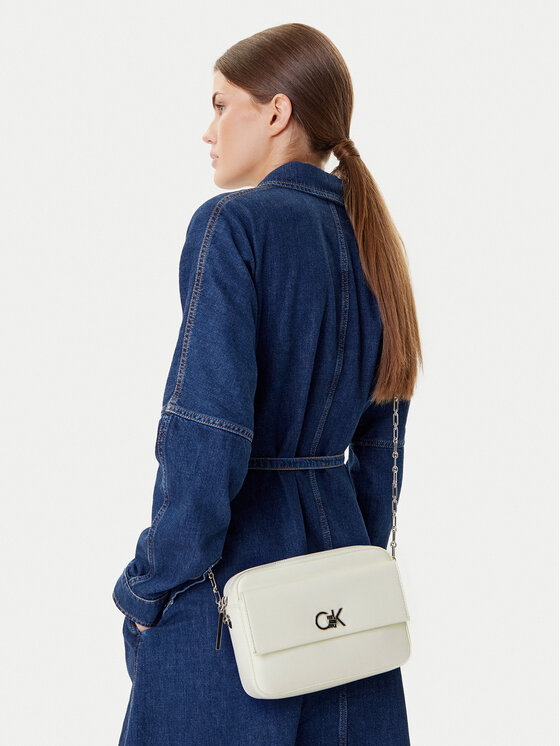 Calvin Klein Táska Ck Re-Lock Pocket Camera Bag LV04F3102G Ekru