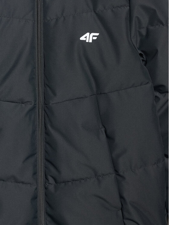 4F 4F Płaszcz zimowy OUTERWEAR Czarny Regular Fit
