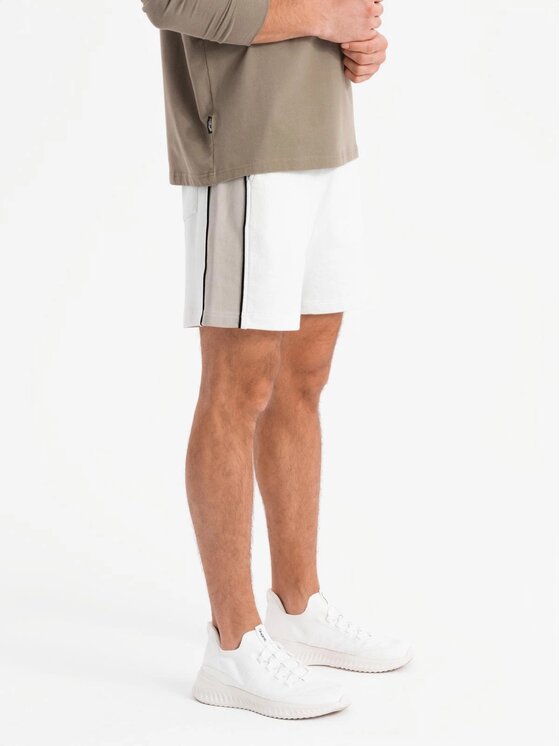 Ombre Ombre Szorty materiałowe OM-SRSK-0182 Biały Regular Fit