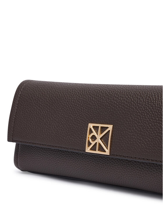 Calvin Klein Calvin Klein Ročna torba Emblem Hw Pebble Clutch LV04F3740G Rjava