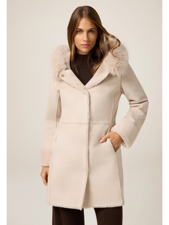 Oltre Oltre Płaszcz zimowy 8716R001283N002 Kremowy Baggy Fit