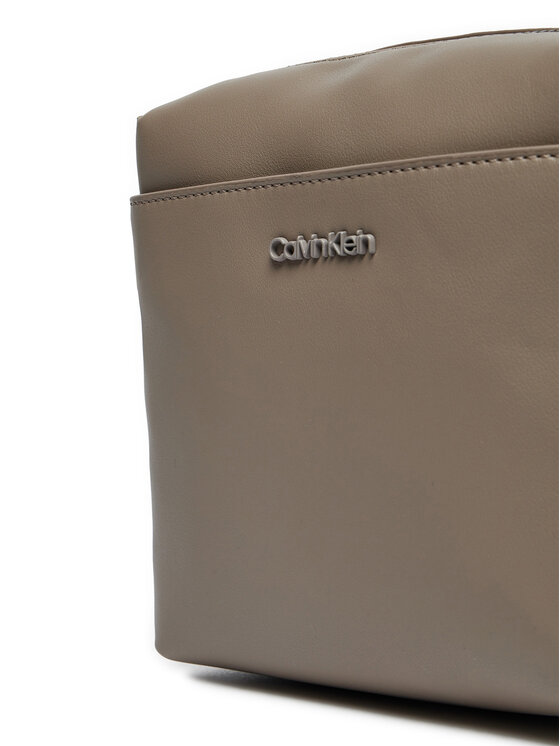 Calvin Klein Calvin Klein Borsellino Clean Essential Cube Reporter K50K512183 Beige
