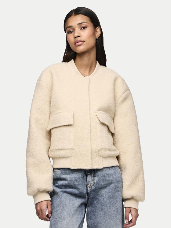 Pieces Pieces Bundy bomber Fully 17152505 Biela Regular Fit