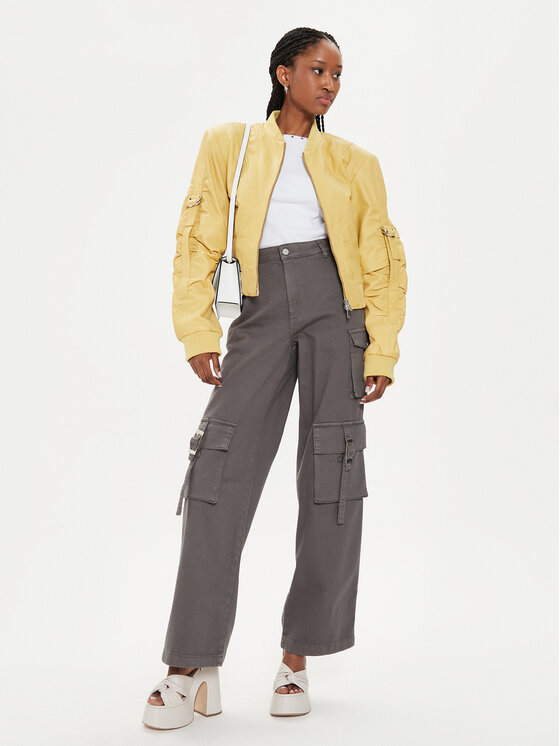 Gestuz Gestuz Pantaloni di tessuto Mirza 10908720 Grigio Relaxed Fit