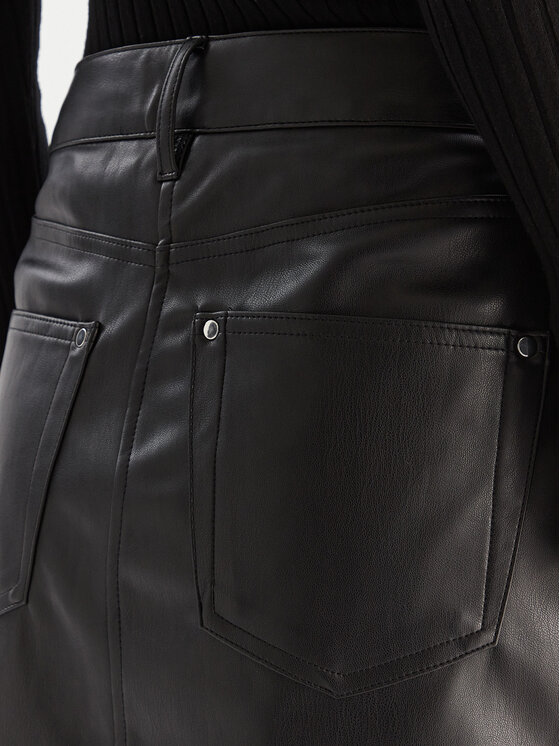 Calvin Klein Jeans Calvin Klein Jeans Sukňa z imitácie kože LV044D622G Čierna Regular Fit