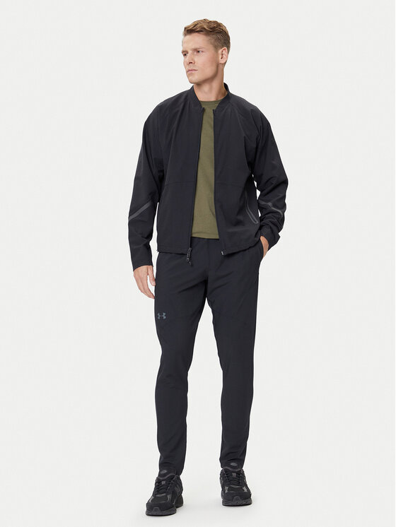 Under Armour Under Armour Pantaloni trening Ua Unstoppable Tapered Pants 1352028-001 Negru Fitted Fit