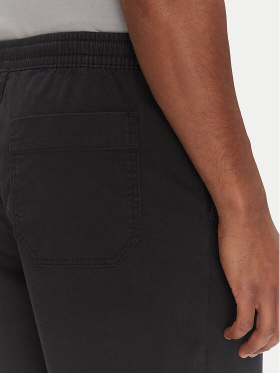 Gap Gap Šortky z materiálu 723683-02 Černá Regular Fit