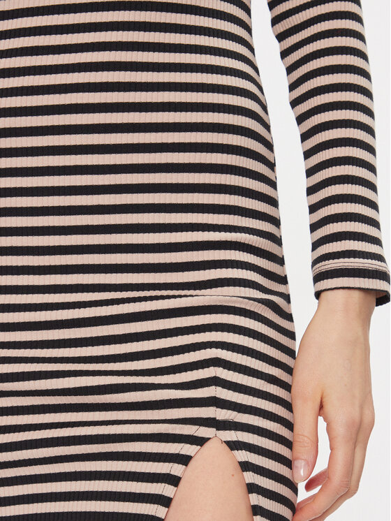 Brave Soul Brave Soul Vsakodnevna obleka LDRJ-624SLOANE Črna Regular Fit