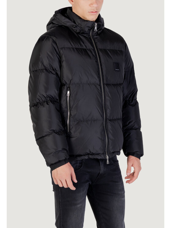 Armani Exchange Armani Exchange Kurtka puchowa DOWN JACKET Czarny Casual Fit