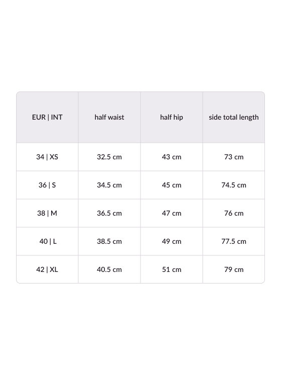 Rinascimento Rinascimento Zīmuļveida svārki CFC0126167003 Melns Slim Fit